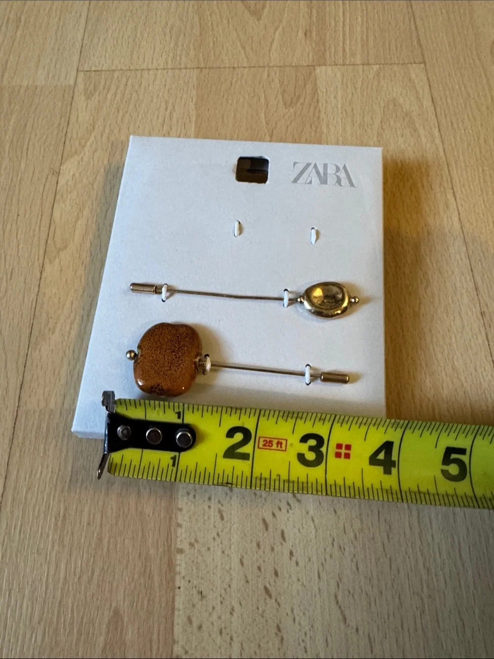 Zara ceramic Brooches (-1)